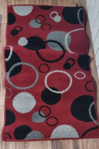 2 Lámparas de Mesa y 2 Alfombras