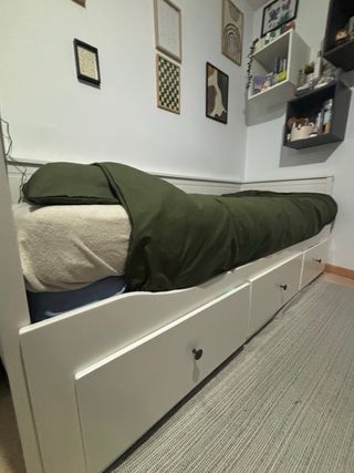 Cama Diván Ikea con 2 Colchones