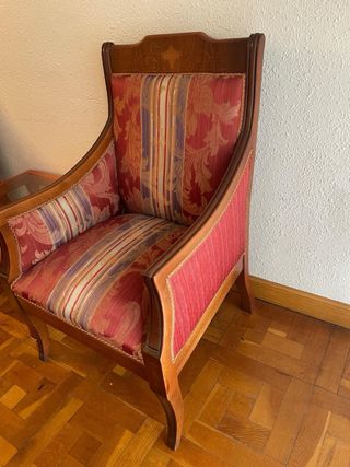 Juego de 2 butacas de madera y tela