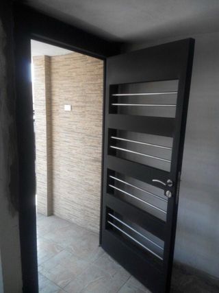 Herrería y carpintería metálica