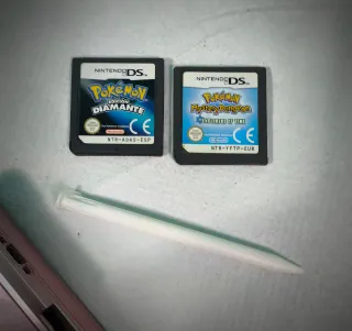 Nintendo 3DS Rosa + 2 Giochi Pokémon
