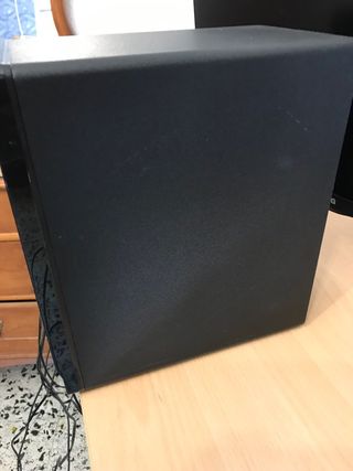 Altavoces Trust Negros