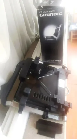 Parrilla Grill Grundig CG 5040