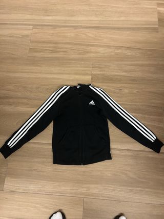 Pack Chaqueta Adidas(11-12) y Sudadera Nike(14)