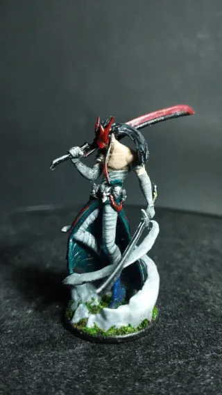 Miniaturas nunu e yone