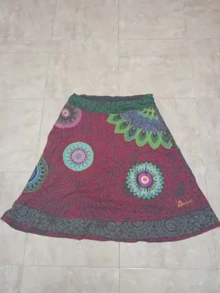 Falda Desigual Estampada NUEVO A ESTRENAR