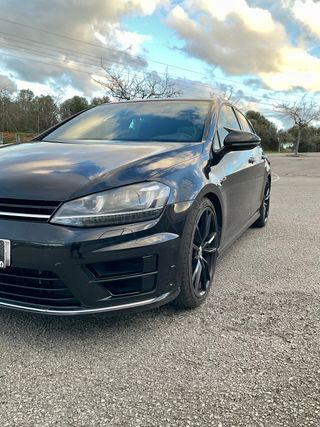 Volkswagen Golf R 2.0 TSI 300cv BMT 4Motion DSG