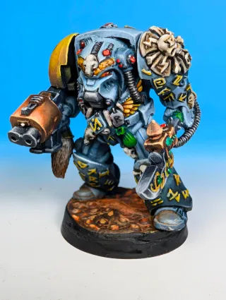 Sacerdote Rúnico Lobos Espaciales Pintado