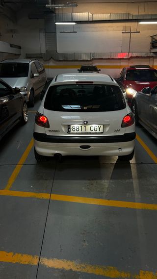 Pilotos Traseros Peugeot 206