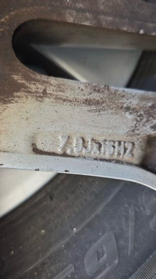 Llantas Mercedes Viano