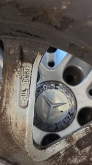 Llantas Mercedes Viano