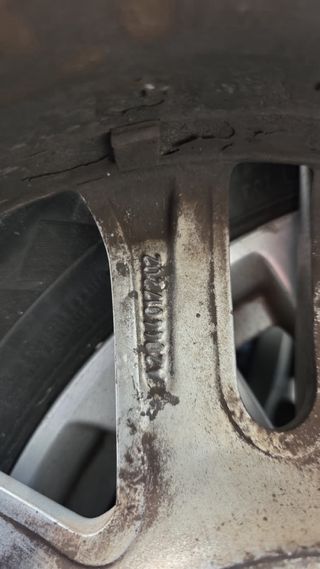 Llantas Mercedes Viano