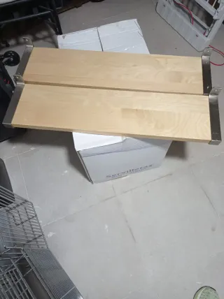 Baldas de madera y metal 1,30cm largo x 0,30cm