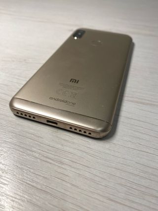 Xiaomi Mi A2 Lite