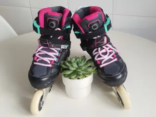 Patines en línea, casco y bolsa