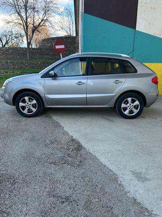 Renault Koleos 2008 impecable.