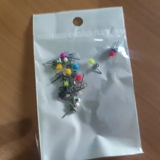 Conjunto de pendientes multicolor