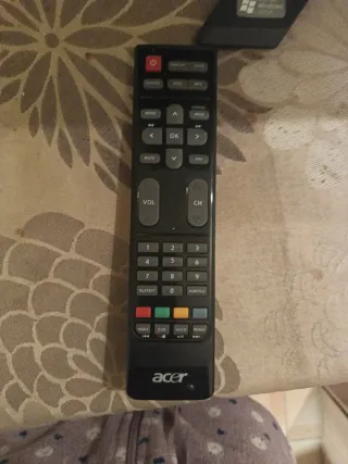 Monitor Tele Acer Negro con Mando