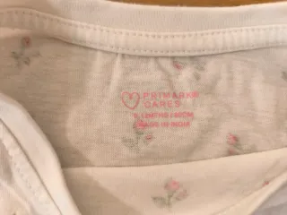 Lote 2 camisetas bebé 80 y 86