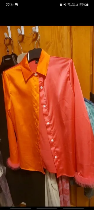 Set camicie blu , rosa , fuxia e aracio con piume