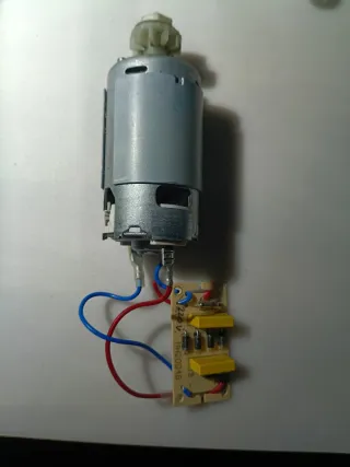 Mini motor 220V con placa