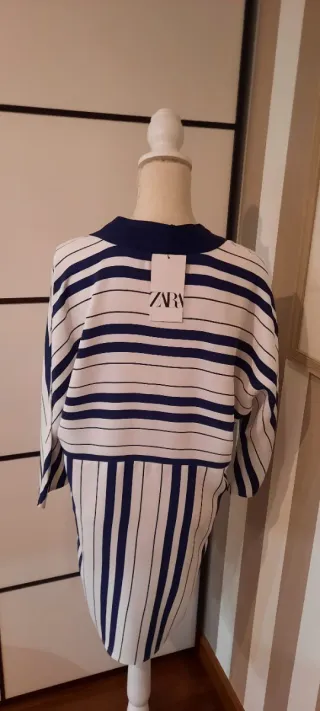 Blusa Zara Rayas Azul y Blanco