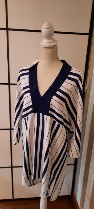 Blusa Zara Rayas Azul y Blanco