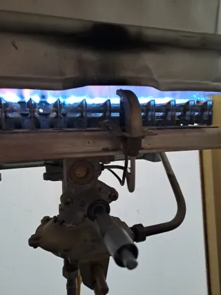 Calentador Edesa 11L