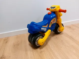 Moto correpasillos Molto Cross Azul y Amarillo