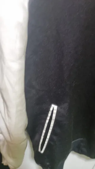 Chaqueta Bomber Bershka Talla S