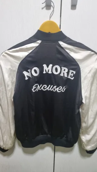 Chaqueta Bomber Bershka Talla S