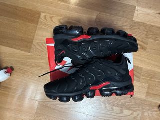 Nike VaporMax Caja Roja