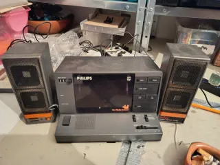 Philips Stereo Speaker System