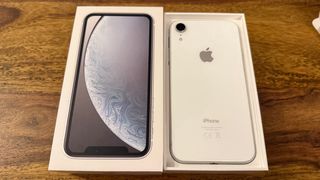 iPhone XR 64 GB Blanco