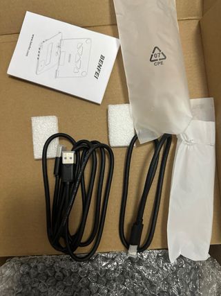 Soporte portátil BENFEI con Docking Station y KVM