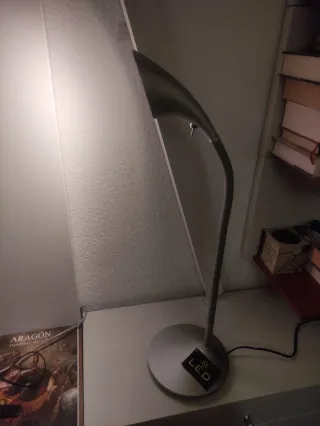 Lámpara de mesa LED flexible