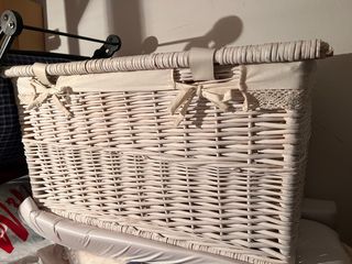 Baúl mimbre blanco para juguetes