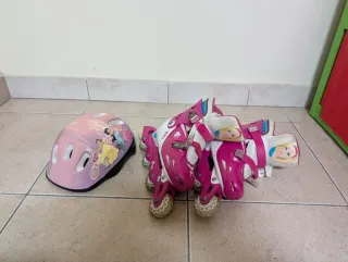Conjunto Patins N36 + Capacete Princesas