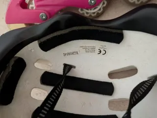 Conjunto Patins N36 + Capacete Princesas