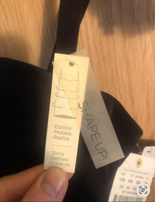 Vestido faja moldeador Oysho negro