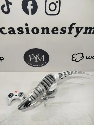 ROBOTRAPTOR CON MANDO A DISTANCIA