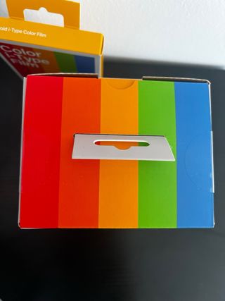 Cámara Instantánea Polaroid Now + Film