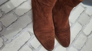 Botines cowboy tejanos color teja