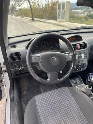 Opel Corsa 2005
