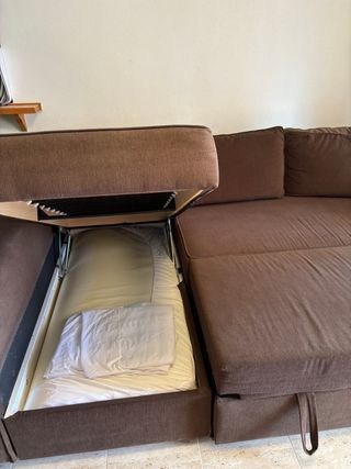 Sofá Cama Chaise Longue Marrón Ikea. Buen estado