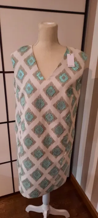 Vestido Pedro del Hierro pvp 280