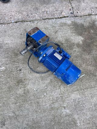 Motorreductor Rossi 1,1 kW Trifásico