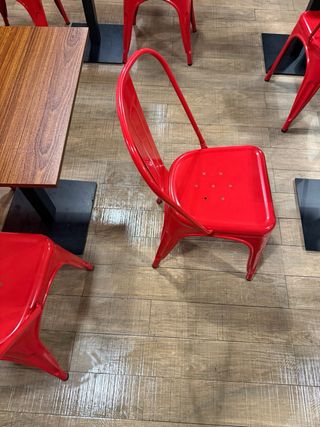 Silla Tolix Roja Metal