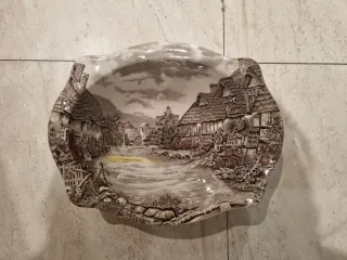 Fuente Vintage Johnson Bros