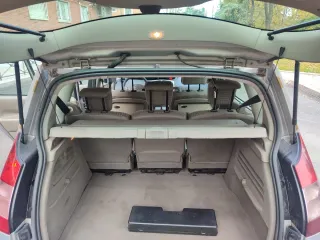 Renault Scenic 2004 itv asta 2027 pegatina B